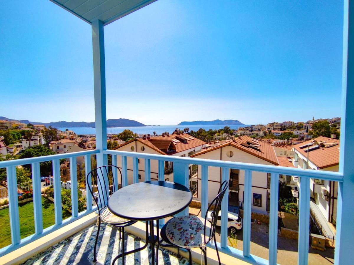 Mavi Kiyi Suites Kaş Esterno foto