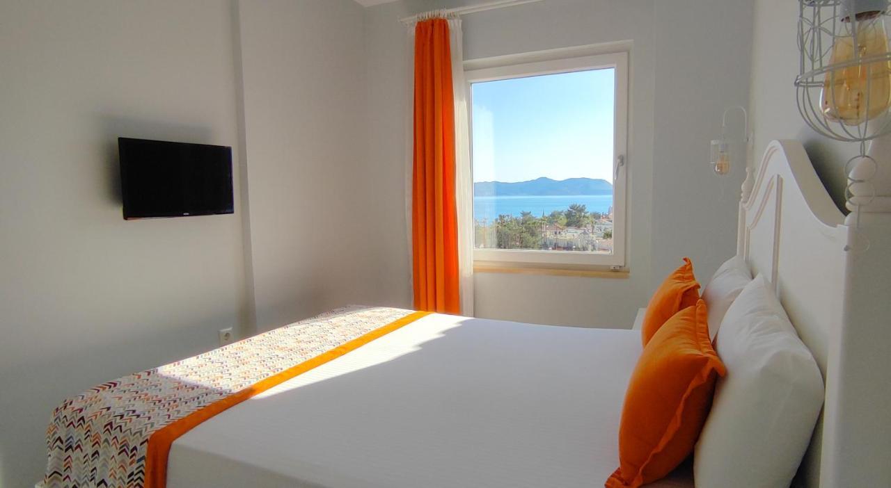 Mavi Kiyi Suites Kaş Esterno foto