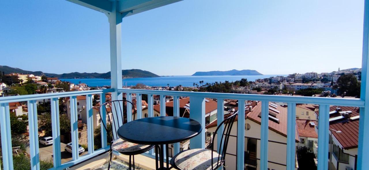 Mavi Kiyi Suites Kaş Esterno foto